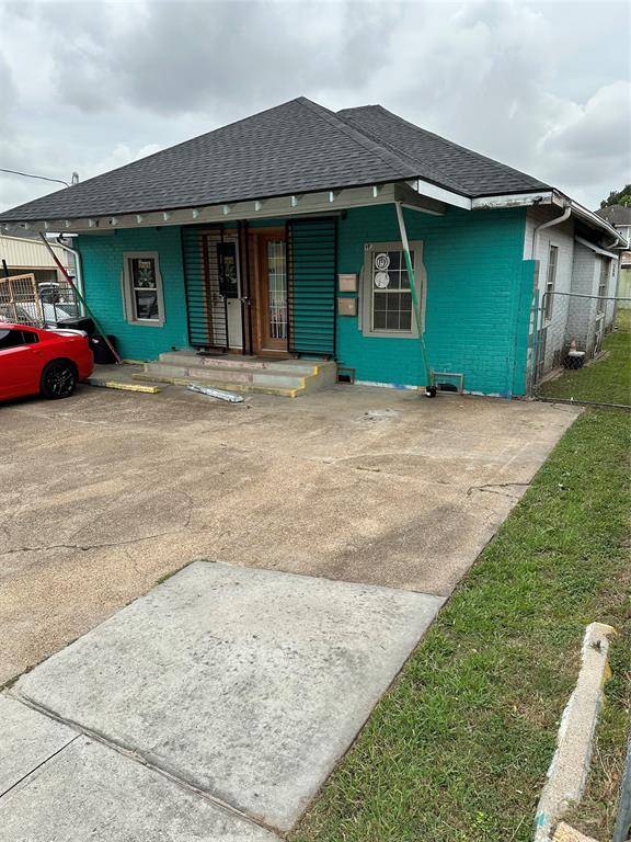 Houston, TX 77011,304 Lockwood DR