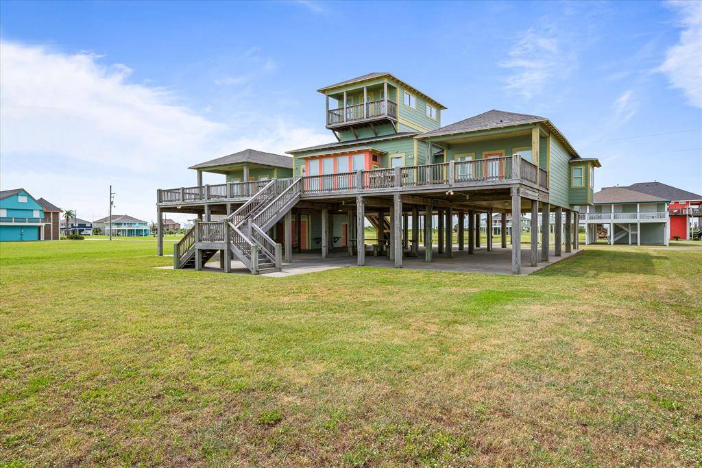 Crystal Beach, TX 77650,696 Villa DR