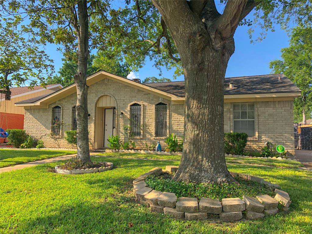 Houston, TX 77072,11314 Sharpcrest ST