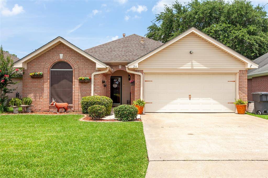 Nederland, TX 77627,211 S 5 1/2 ST