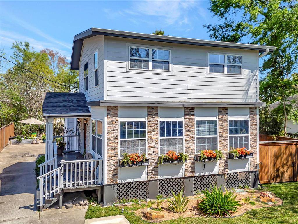 Shoreacres, TX 77571,210 Fairfield ST