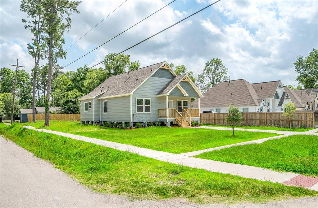 Houston, TX 77078,8022 Yoe ST