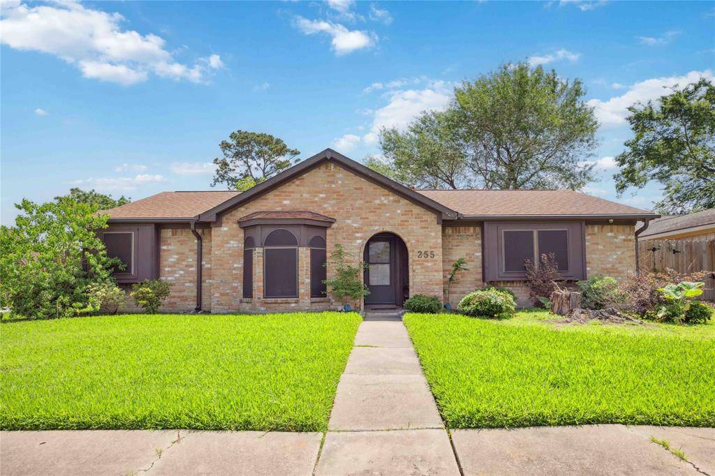 Houston, TX 77015,255 Shekel LN