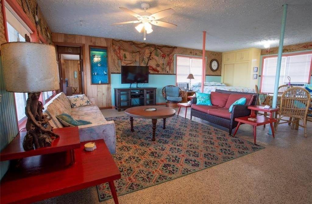 Palacios, TX 77465,234 Jensen DR