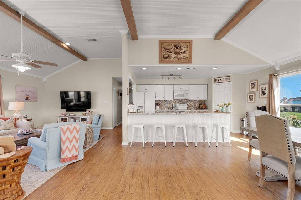 Jamaica Beach, TX 77554,16510 Bahama WAY