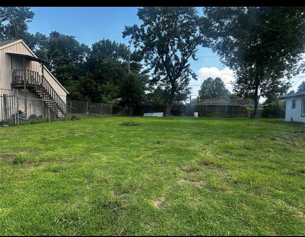 Houston, TX 77049,17002 Folsom DR