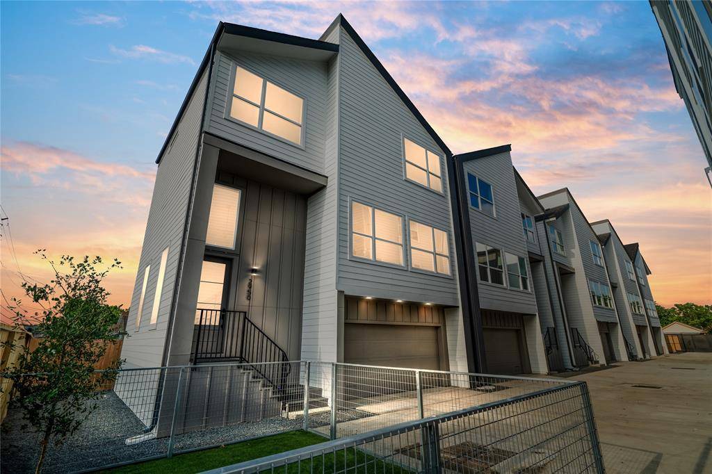 Houston, TX 77023,2948 Pitzlin ST