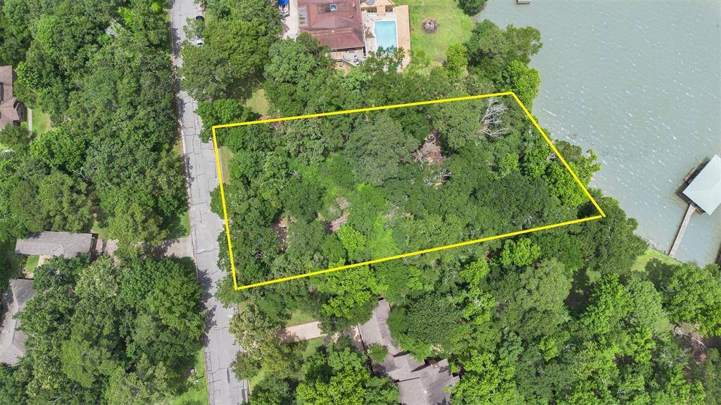 Huntsville, TX 77320,20408 Doral DR