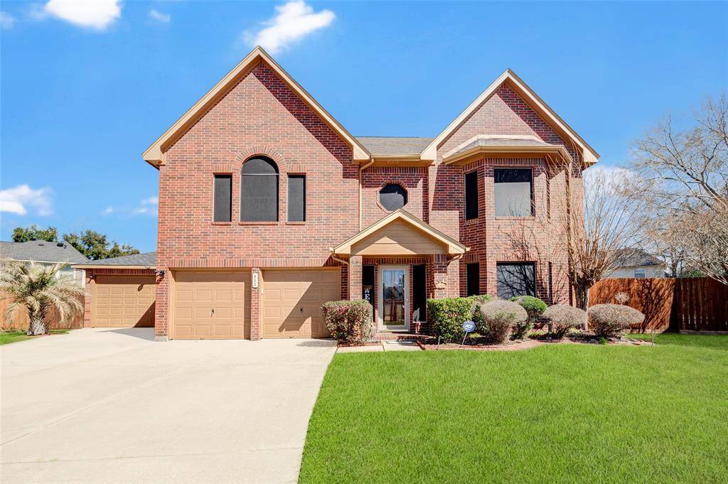 Highlands, TX 77562,322 Dunford CT