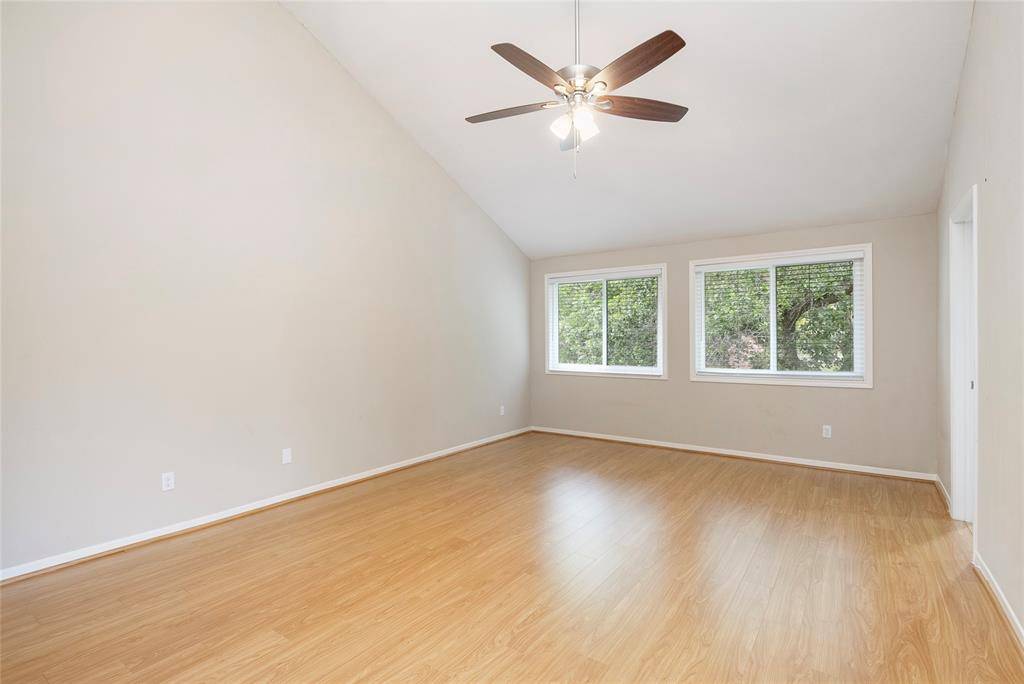 Sugar Land, TX 77479,2207 Brook View LN
