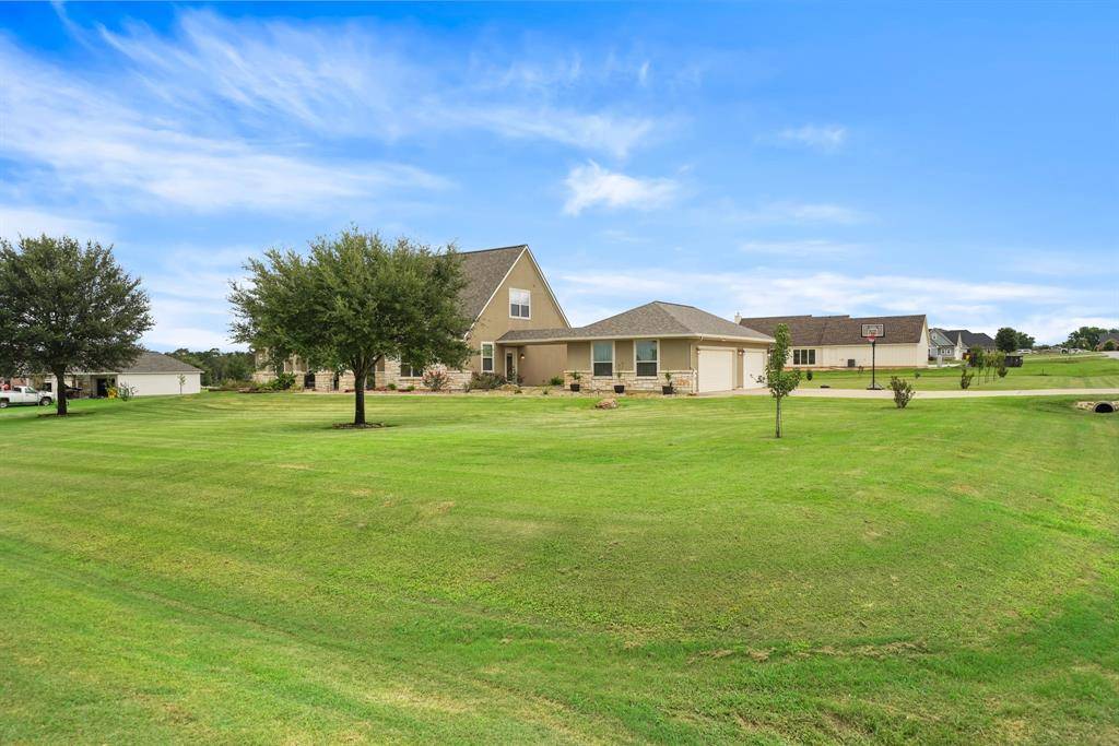 Bellville, TX 77418,586 Ruby DR