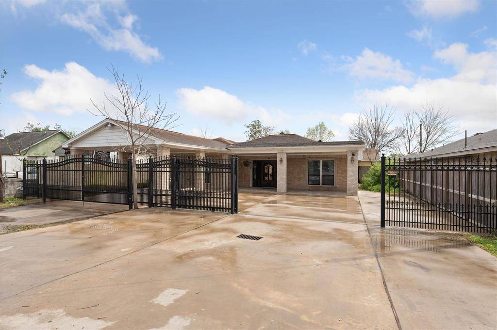 Houston, TX 77015,14022 Greenville ST
