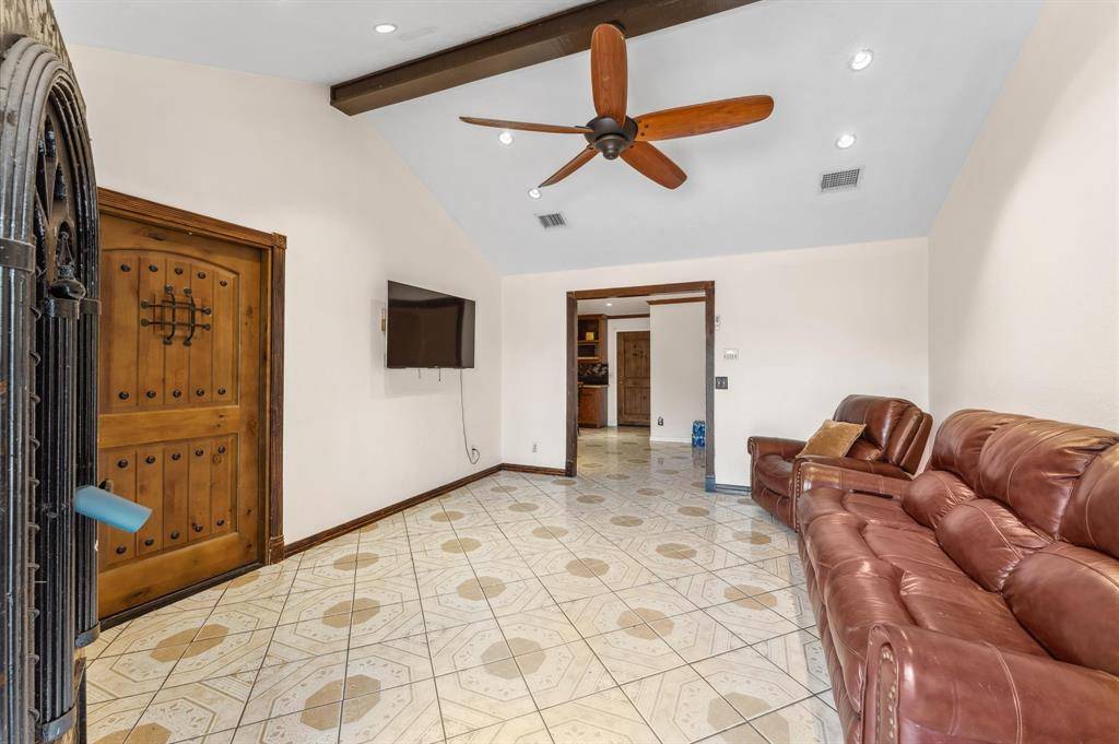 Houston, TX 77015,14022 Greenville ST