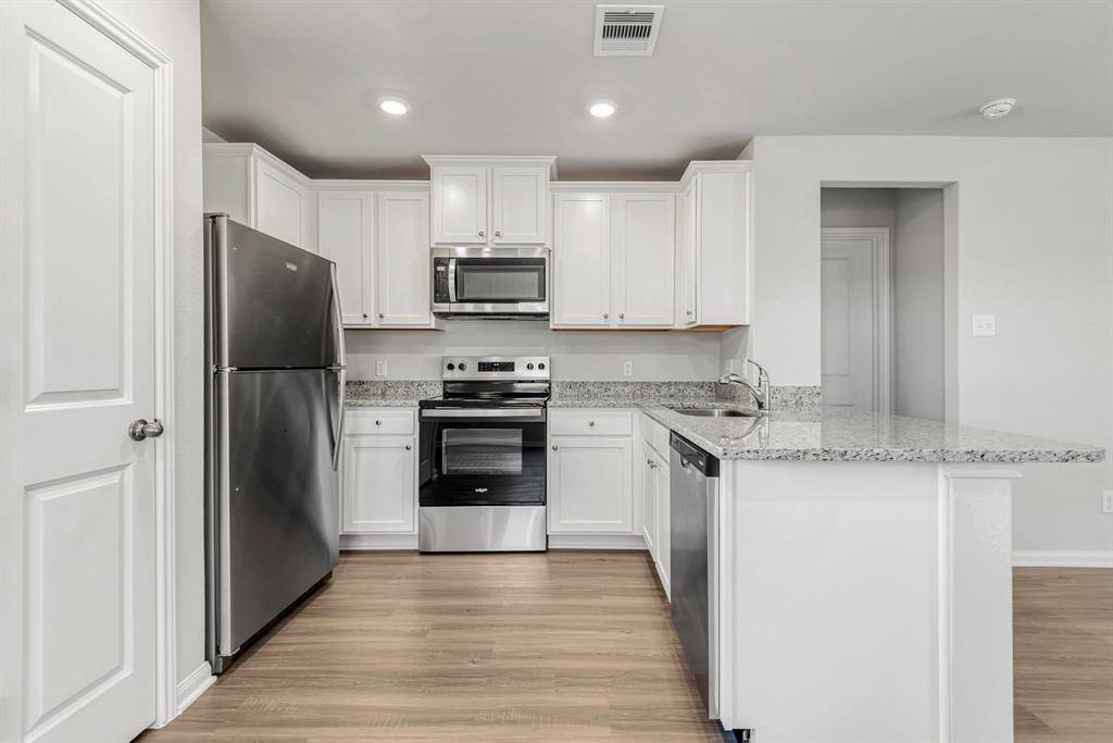 Houston, TX 77016,8117 Sunberry Shadow DR