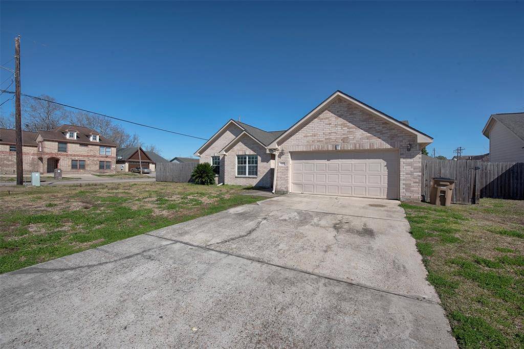 Dickinson, TX 77539,3101 Avenue D