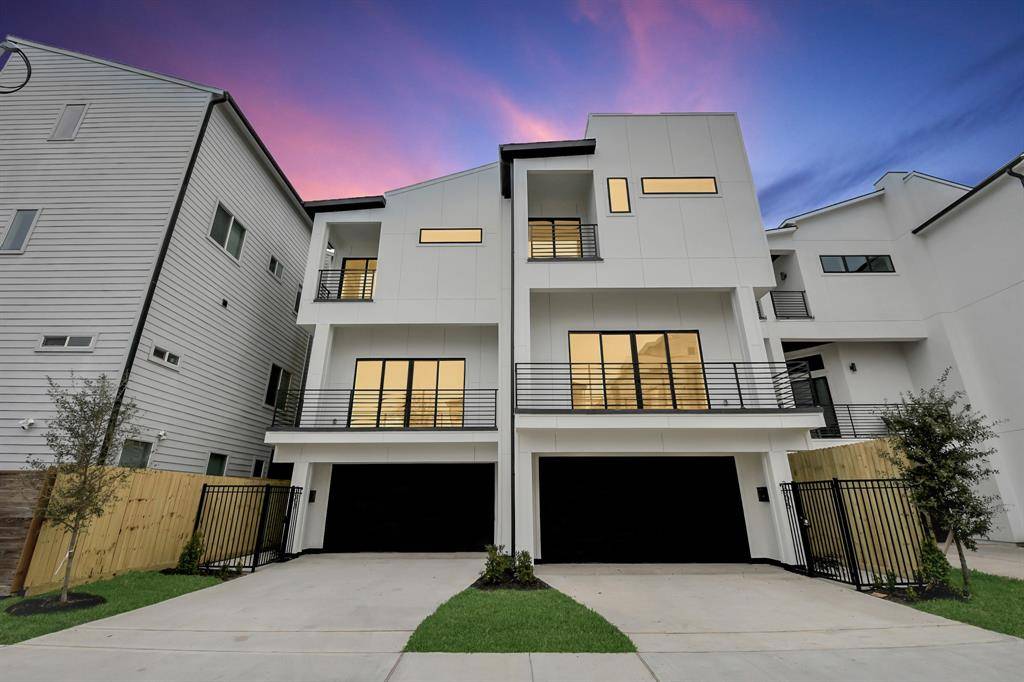 Houston, TX 77003,3005 Preston ST