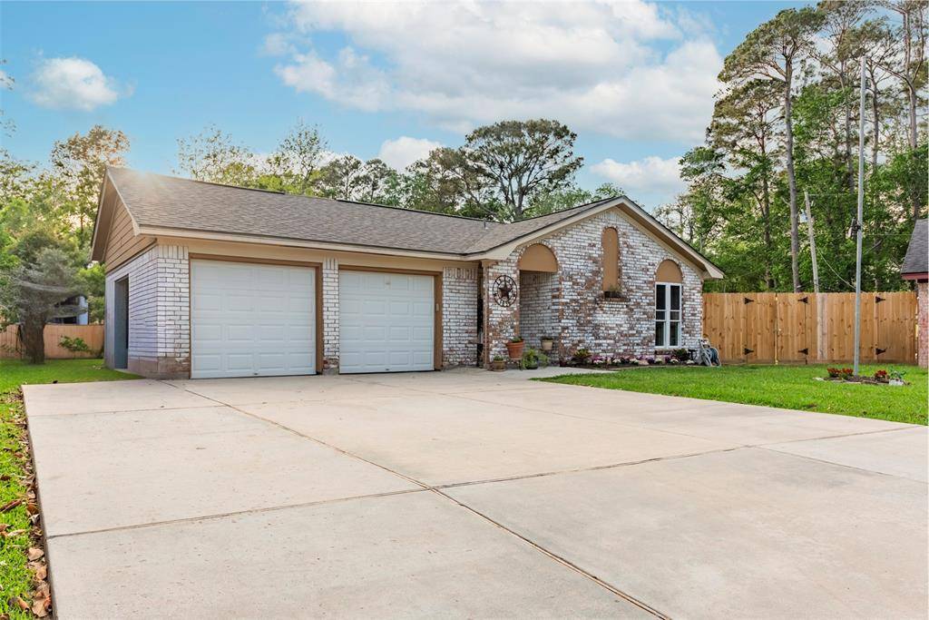 Dickinson, TX 77539,5308 Tanglebriar DR