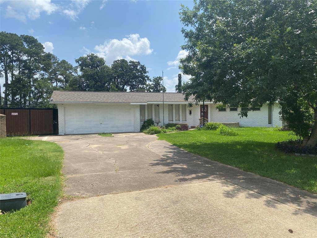 Houston, TX 77043,10214 Moorberry LN