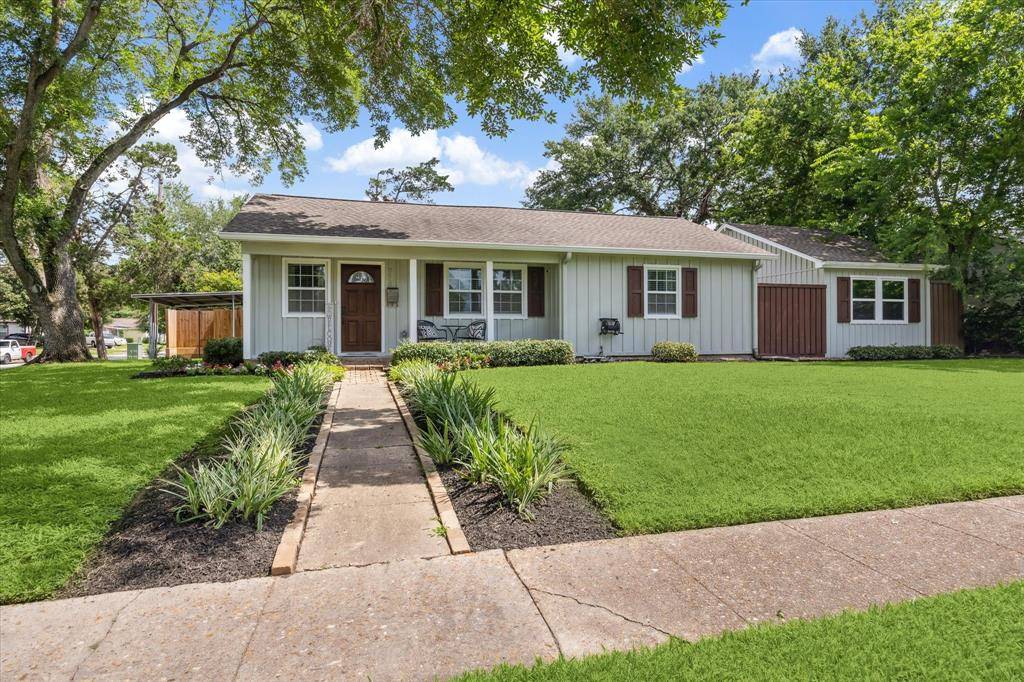 Houston, TX 77055,8410 Western DR