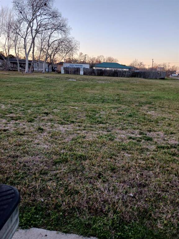 Dickinson, TX 77539,29th Hwy 3
