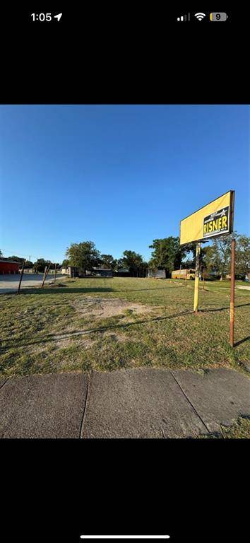 Houston, TX 77012,8021 Harrisburg BLVD