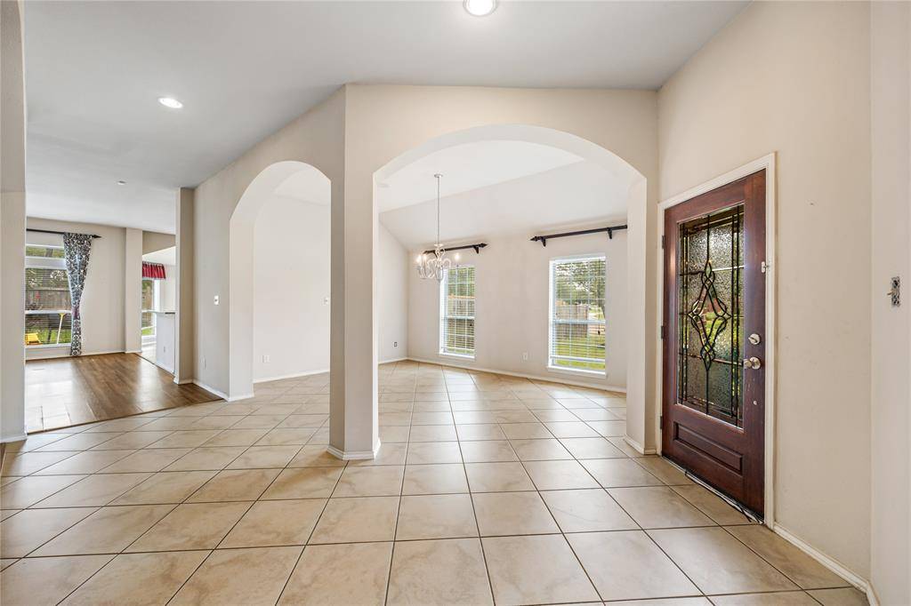 Conroe, TX 77385,31827 Oak Thicket CT