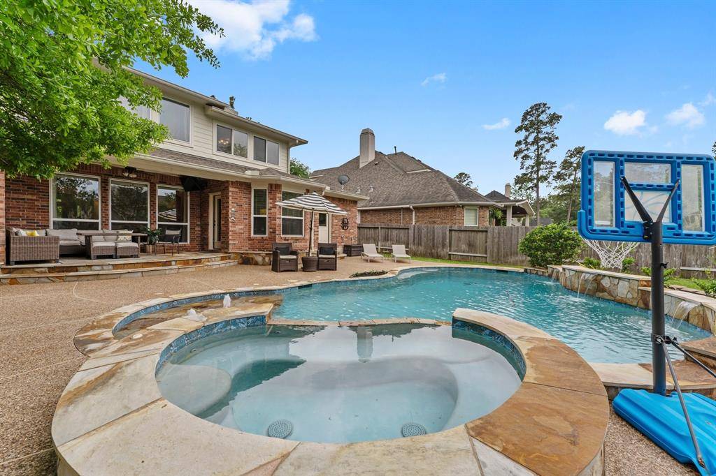 The Woodlands, TX 77382,14 Monet Bend PL