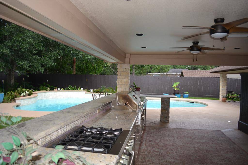 Friendswood, TX 77546,505 Pilgrim LN