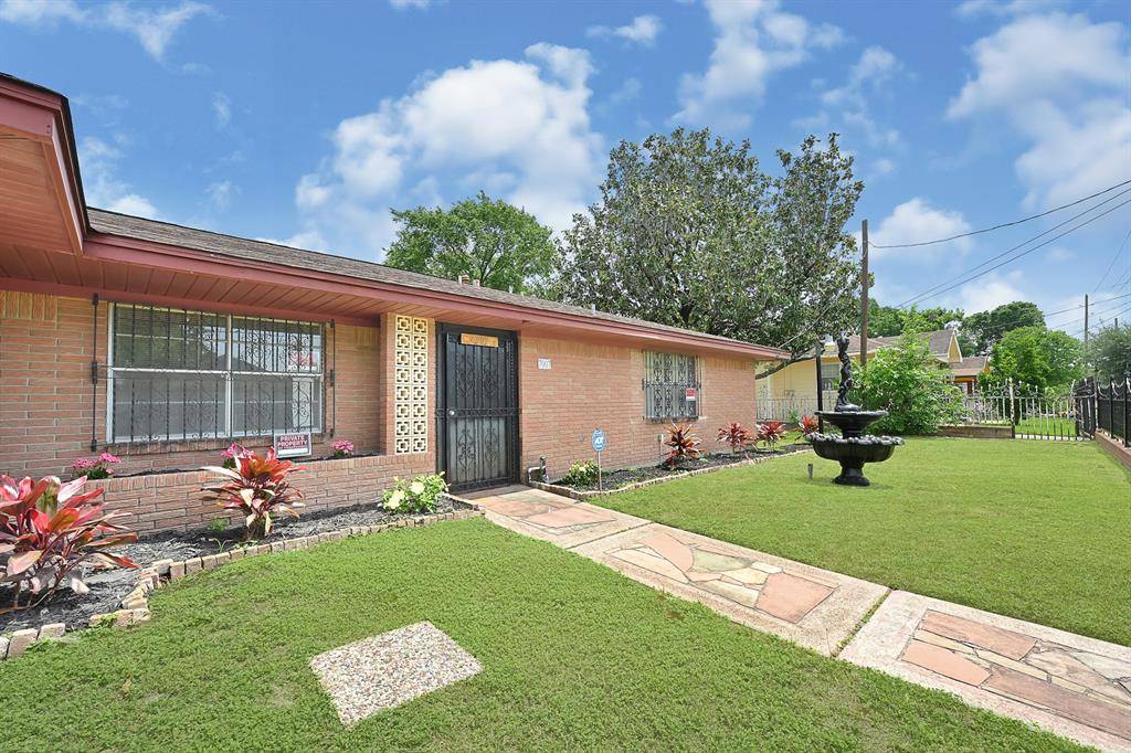 Houston, TX 77011,7007 Avenue F