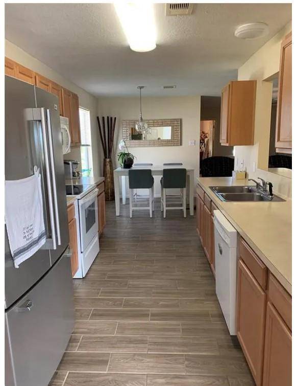 Dickinson, TX 77539,5080 Hauna LN