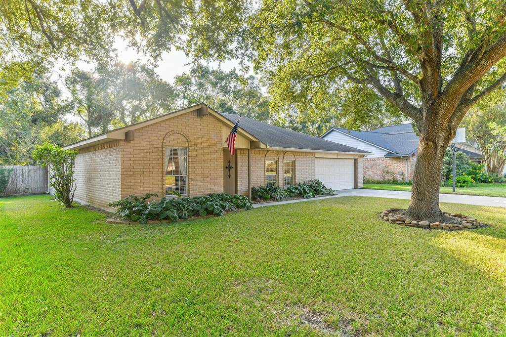 League City, TX 77573,203 Lazy Hollow DR