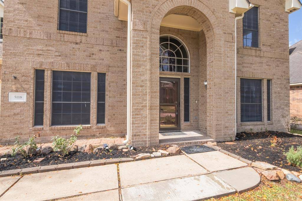 Pasadena, TX 77505,5118 Bayfair ST