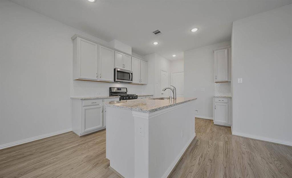 Pearland, TX 77584,7115 Fannin ST