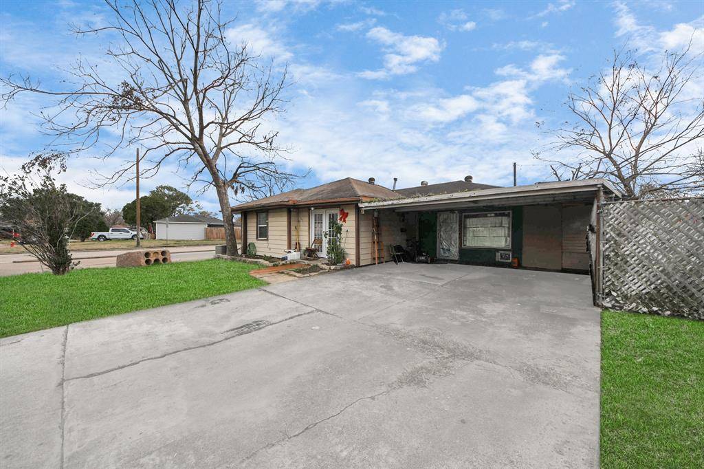 Houston, TX 77017,5734 Oriole ST