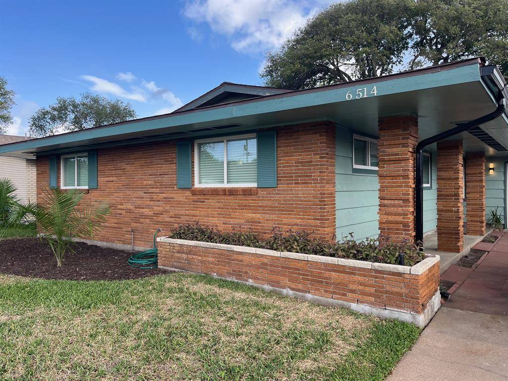 Galveston, TX 77551,6514 Golf Crest DR