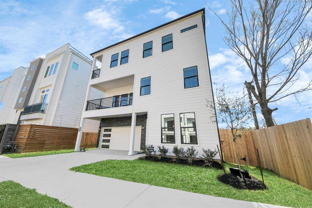 Houston, TX 77003,3004 Preston ST