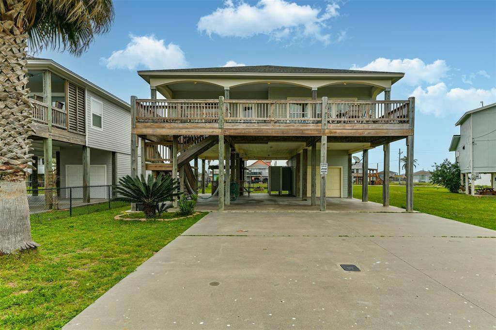 Crystal Beach, TX 77650,956 Townsend