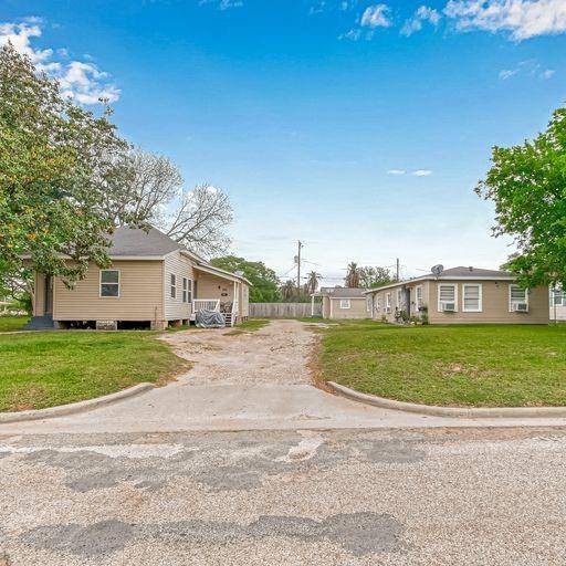 Texas City, TX 77590,824 2nd AVE N