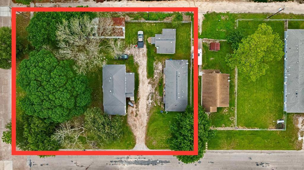 Texas City, TX 77590,824 2nd AVE N