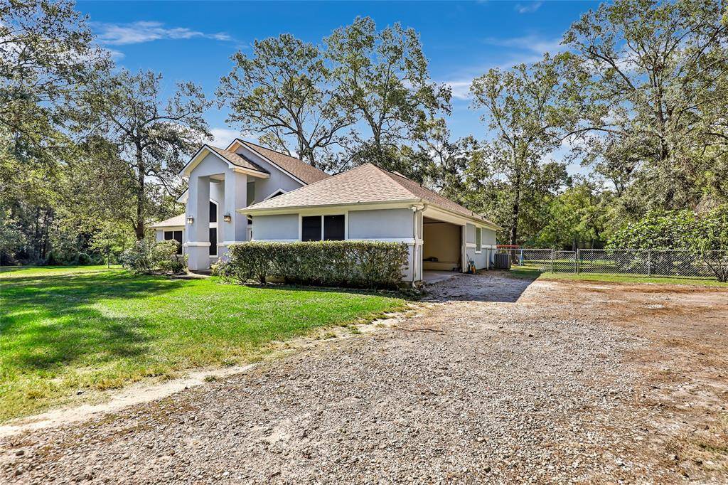 New Caney, TX 77357,17142 Mustang LN