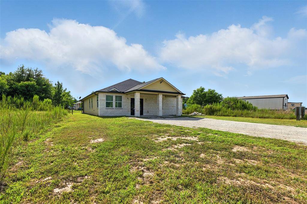 Cleveland, TX 77327,255 Road 5702