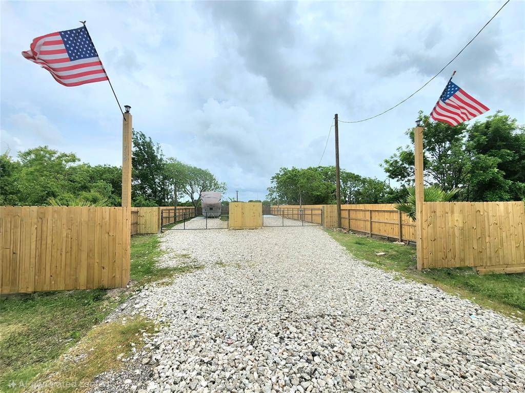 San Leon, TX 77539,715 9th ST