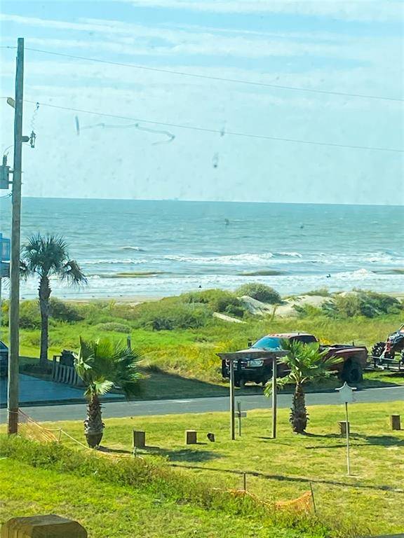 Crystal Beach, TX 77650,2584 Whitecap