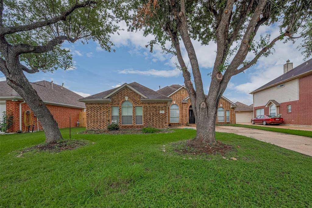 Stafford, TX 77477,311 N Esplanade LN
