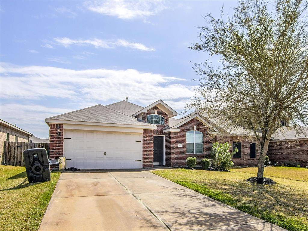 La Marque, TX 77568,887 Driftwood LN