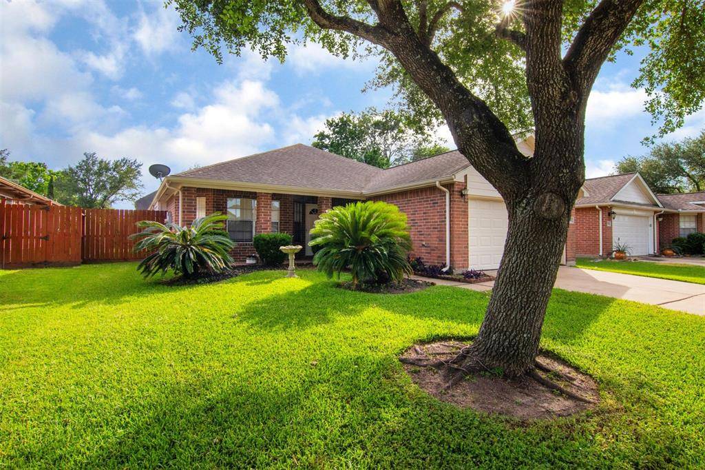 La Porte, TX 77571,3532 Choctaw DR