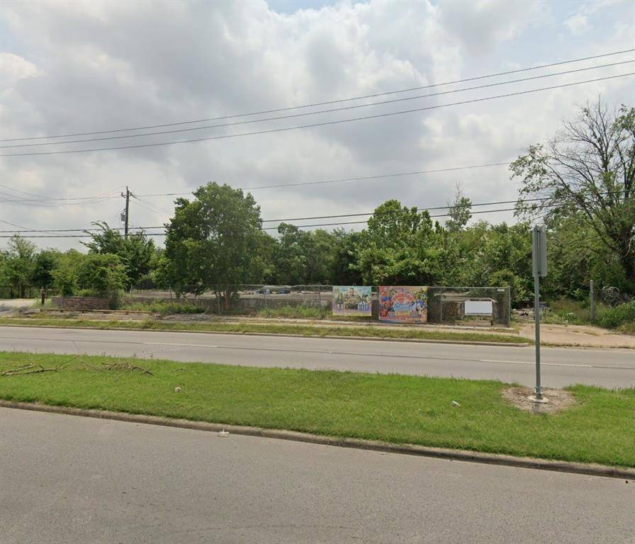Houston, TX 77021,7131 Cullen BLVD