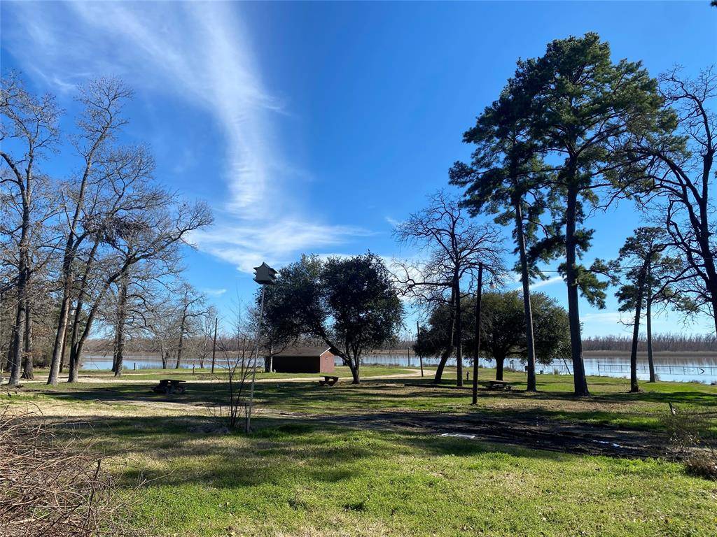 Trinity, TX 75862,255 Cove View DR