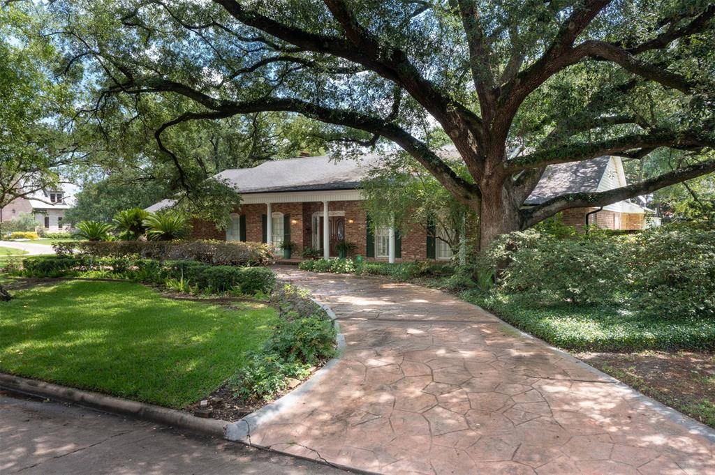 Houston, TX 77057,403 Brown Saddle ST