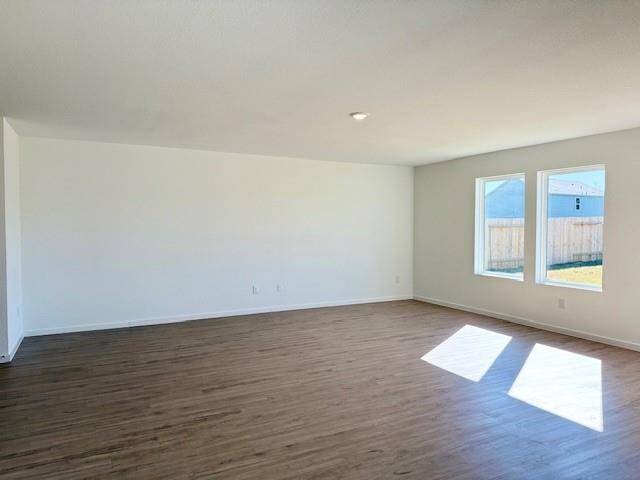 Angleton, TX 77515,232 Dallas DR
